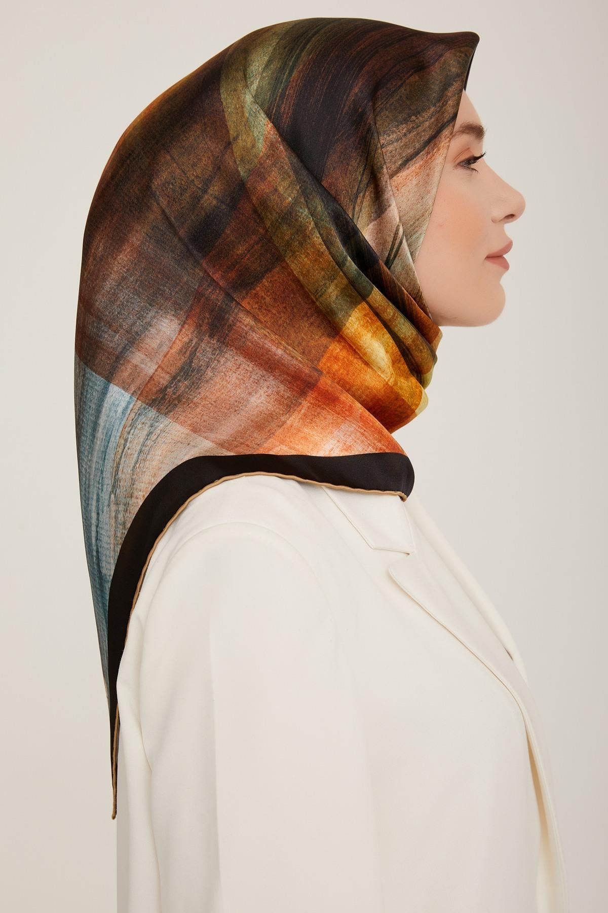 Armine 2022-23 Sonbahar Kış Sezonu Twill İpek Eşarp 8835D02 40