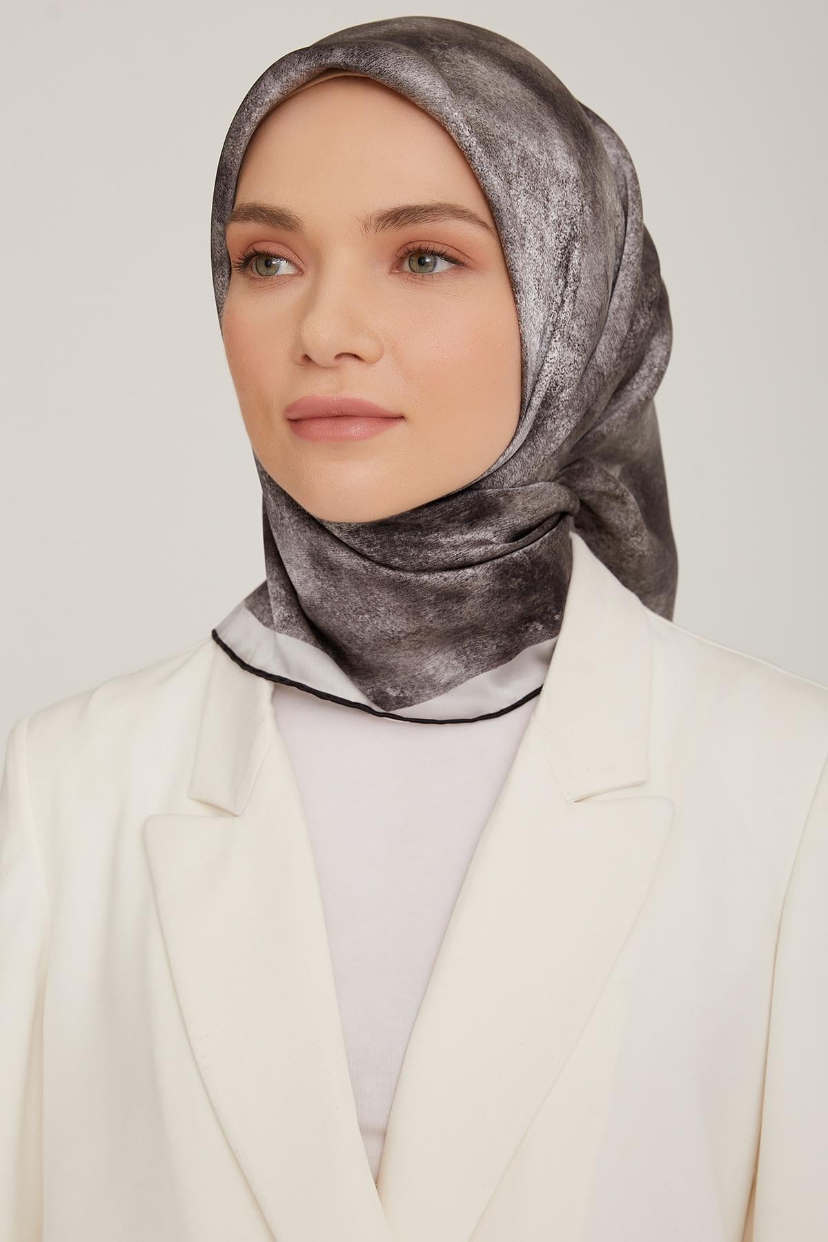 Armine 2022-23 Sonbahar Kış Sezonu Twill İpek Eşarp 8849D02 06
