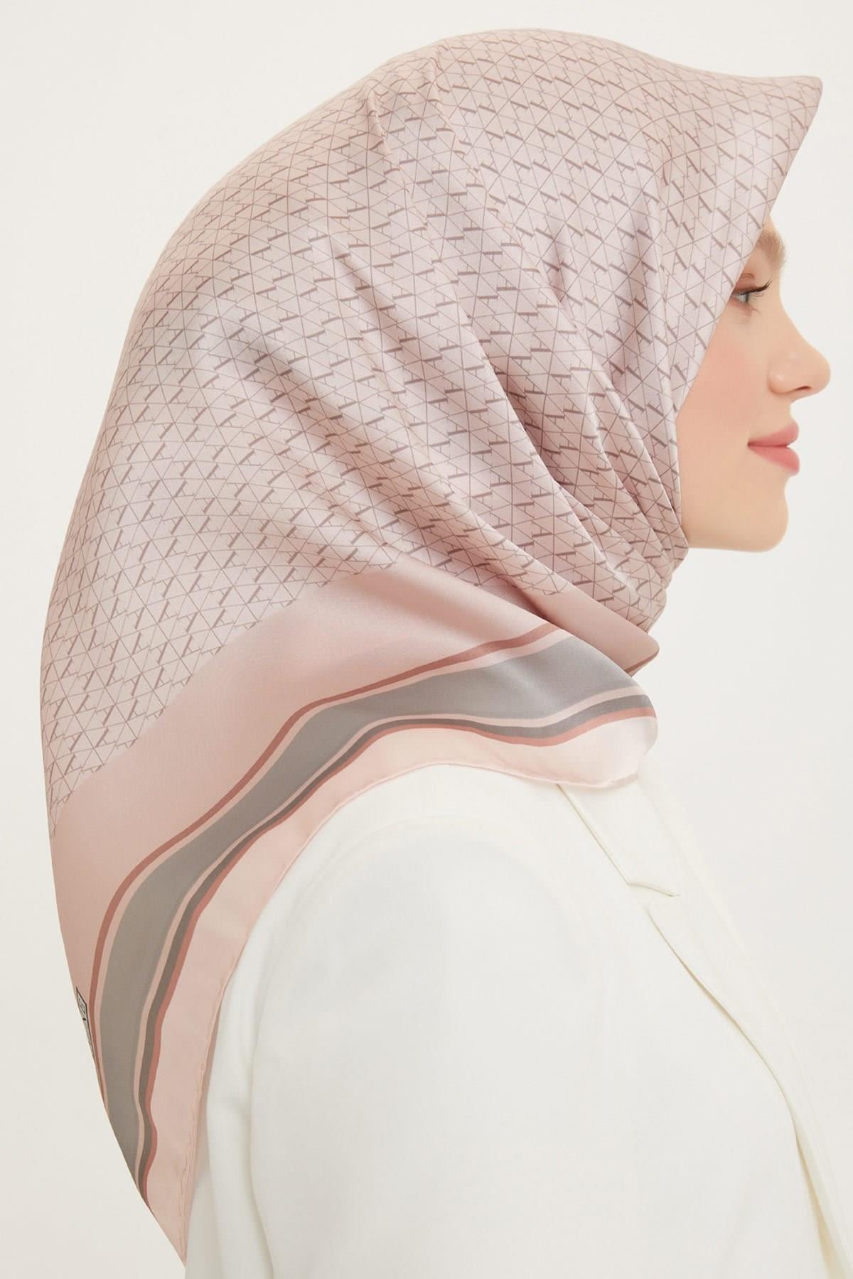 Armine 2022 İlkbahar Yaz Sezonu Twill İpek Eşarp Modelleri 8724D-05