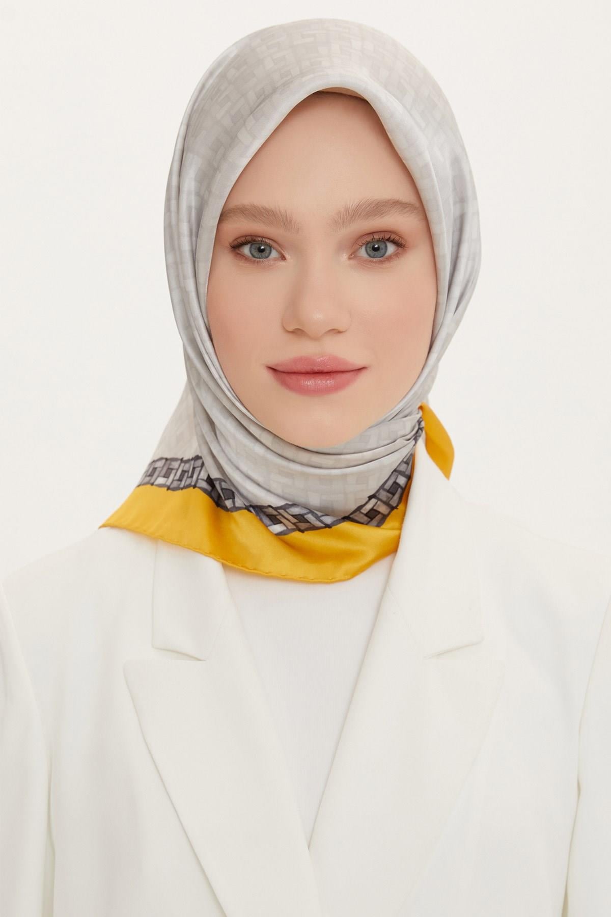 Armine 2022 İlkbahar Yaz Sezonu Twill İpek Eşarp Modelleri 8758D-39