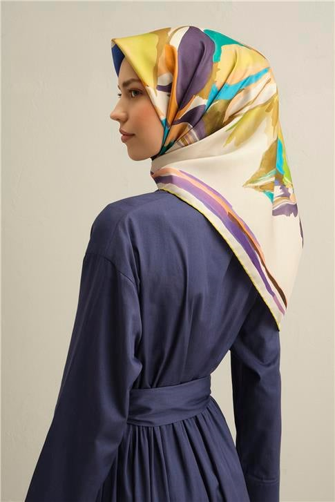Armine Çiçek Desenli Saf İpek Sura Eşarp 9340D 05