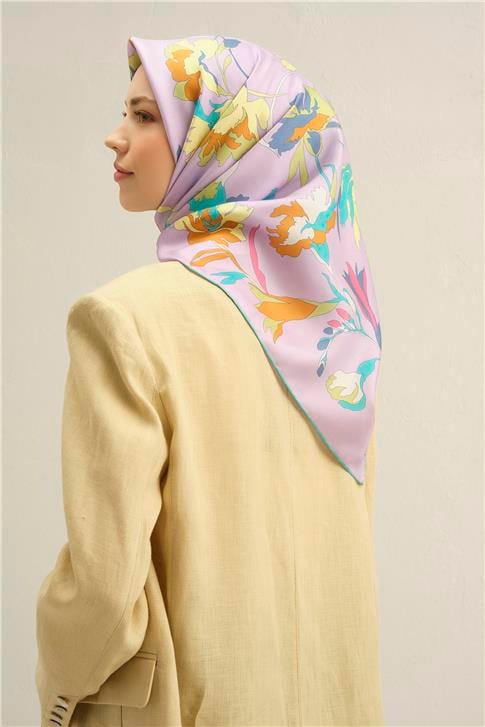 Armine Çiçek Desenli Saf İpek Twill Eşarp 9342D 56