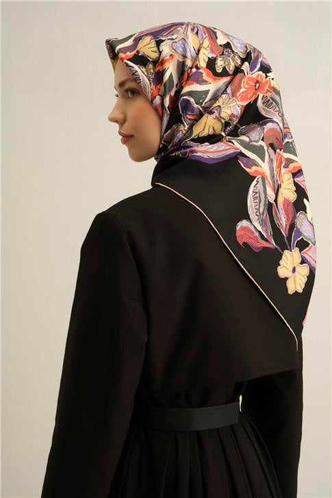 Armine Çiçek Desenli Saf İpek Twill Eşarp 9332D 38