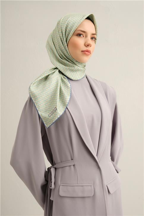 Armine Çiçek Desenli Saf İpek Twill Eşarp 9307D 81