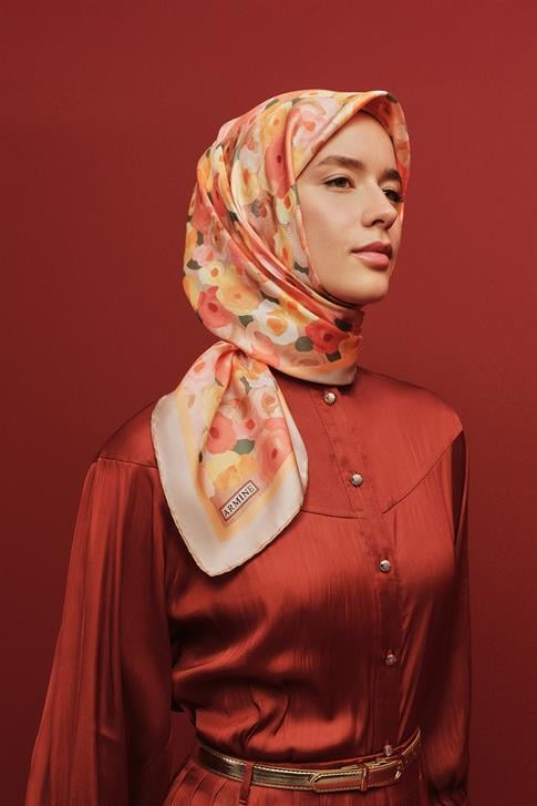 Armine Çiçek Desenli Saf İpek Twill Eşarp 9300D 01