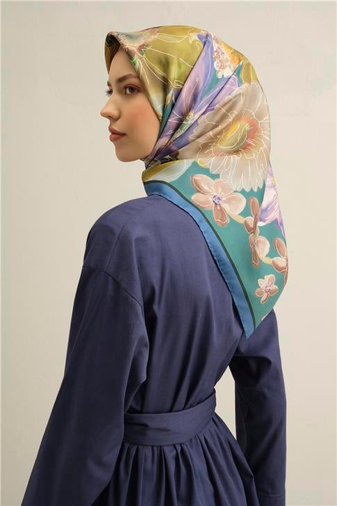Armine Çiçek Desenli Saf İpek Twill Eşarp 9318D 35