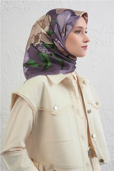 Armine Çiçek Desenli Saf İpek Twill Eşarp 9414D 84