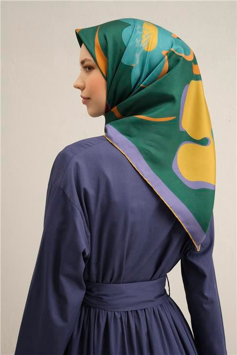 Armine Çiçek Desenli Saf İpek Twill Eşarp 9317D 53