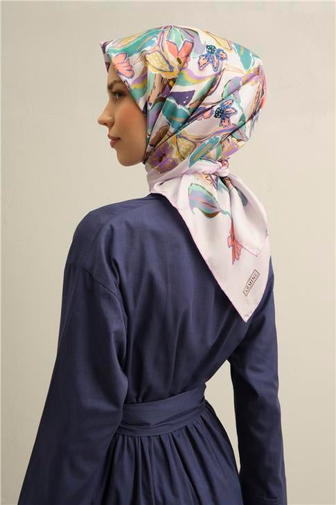 Armine Çiçek Desenli Saf İpek Twill Eşarp 9332D 33