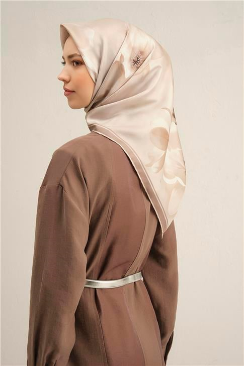 Armine Çiçek Desenli Saf İpek Twill Eşarp 9305D 05