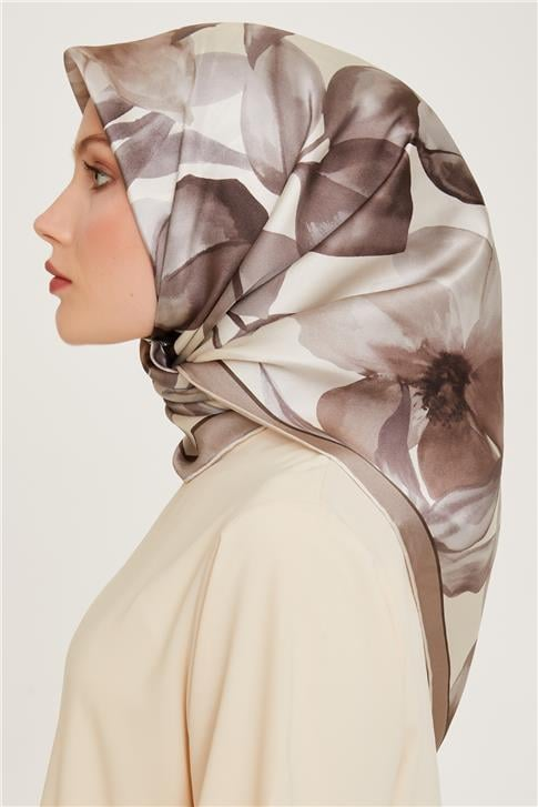 Armine Çiçek Desenli Sura Saf İpek Eşarp 9205D 84 33