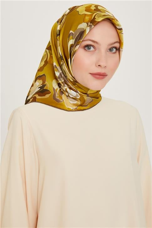 Armine Çiçek Desenli Sura Saf İpek Eşarp 9234D 01 31
