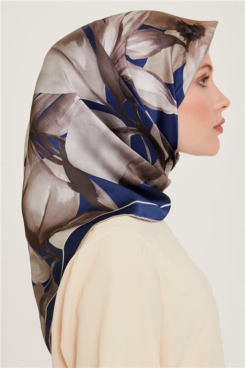 Armine Çiçek Desenli Sura Saf İpek Eşarp 9205D 84 31