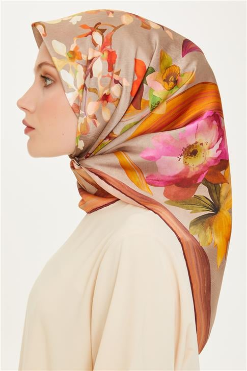 Armine Çiçek Desenli Sura Saf İpek Eşarp 9215D 81 81