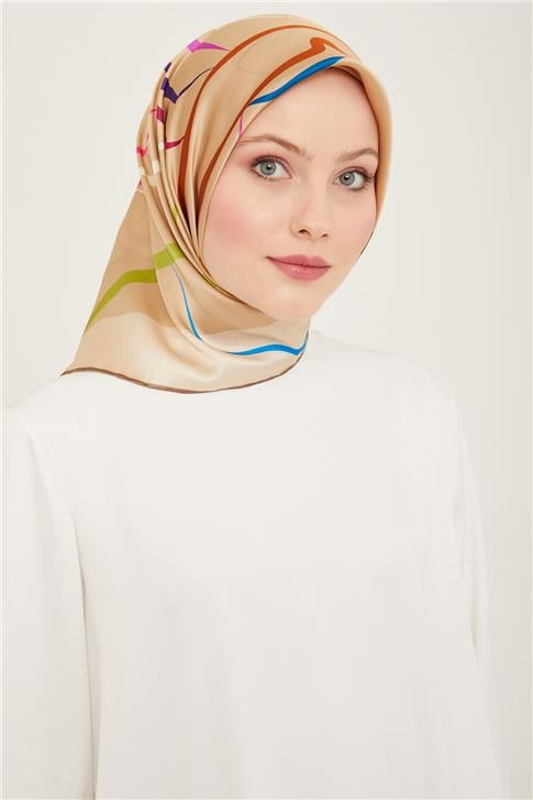 Armine Çiçek Desenli Twill İpek Eşarp 24Ya9115 31 36