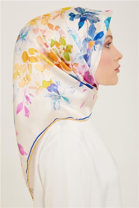 Armine Çiçek Desenli Twill İpek Eşarp 24Ya9127 51 52