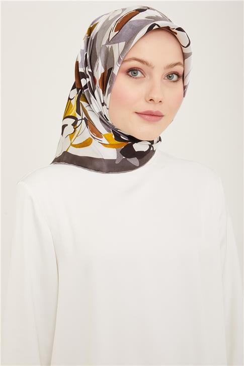 Armine Çiçek Desenli Twill İpek Eşarp 24Ya9153 52 54