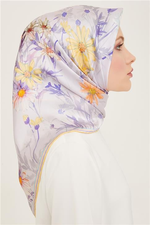 Armine Çiçek Desenli Twill İpek Eşarp 24Ya9129 85