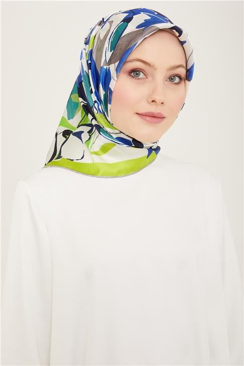 Armine Çiçek Desenli Twill İpek Eşarp 24Ya9153 52 81