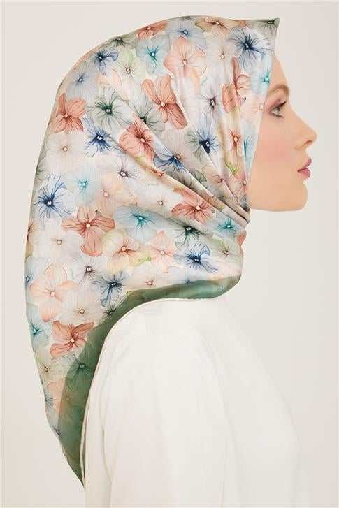 Armine Çiçek Desenli Twill İpek Eşarp 24Ya9108 83 84