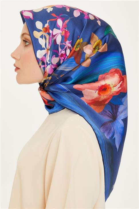 Armine Çiçek Desenli Twill Saf İpek Eşarp 9215D 34 80
