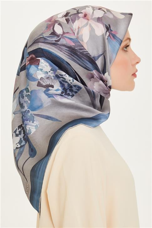 Armine Çiçek Desenli Twill Saf İpek Eşarp 9215D 34 37