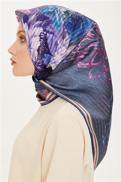 Armine Çiçek Desenli Twill Saf İpek Eşarp 9220D 32