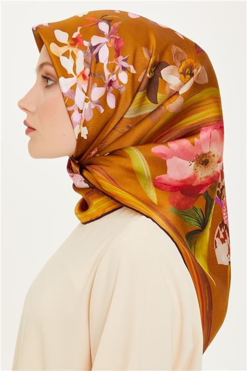 Armine Çiçek Desenli Twill Saf İpek Eşarp 9215D 34 50