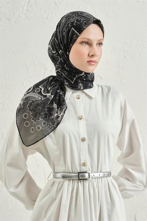 Armine Çiçek Eşarp 48 03