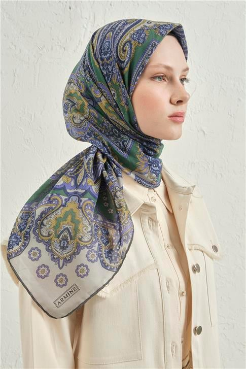 Armine Çiçek Eşarp 48 49