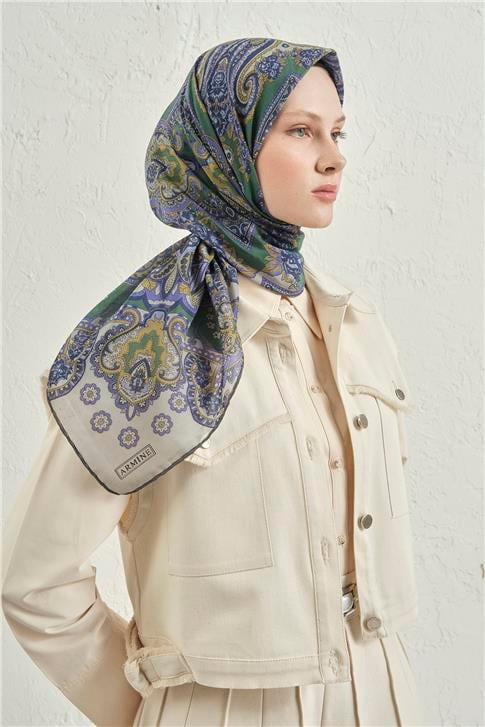 Armine Çiçek Eşarp 48 49