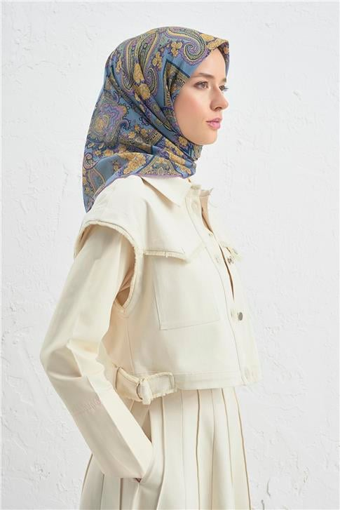 Armine Çiçek Eşarp 48 51