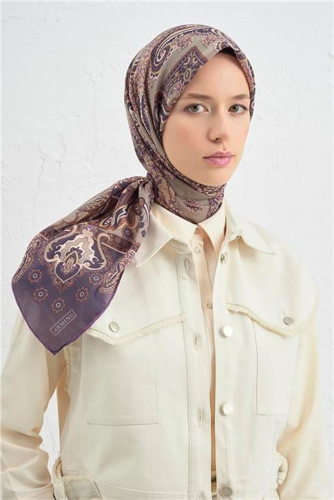 Armine Çiçek Eşarp 48 53