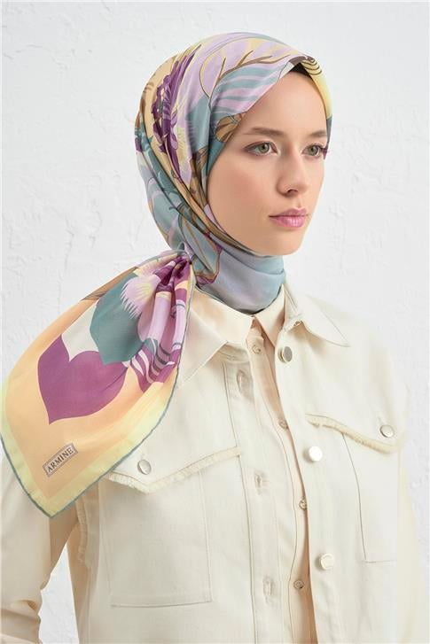Armine Etro Eşarp 32 33