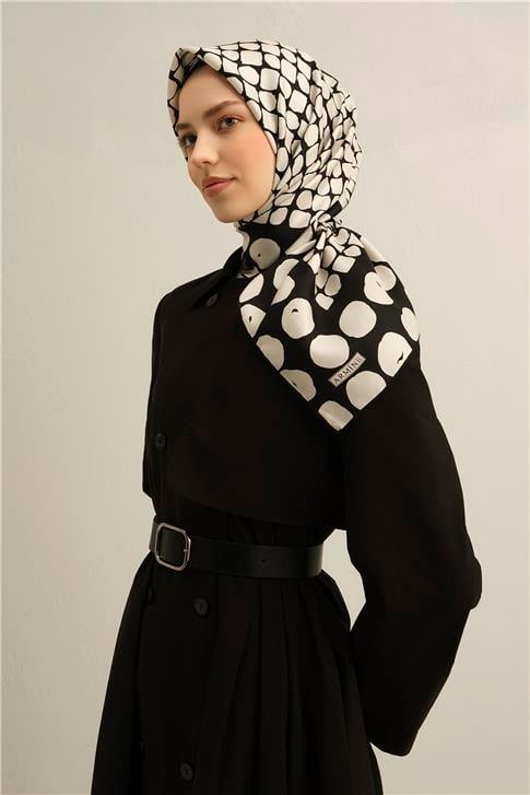 Armine Geometrik Desenli Saf İpek Twill Eşarp 9354D 82