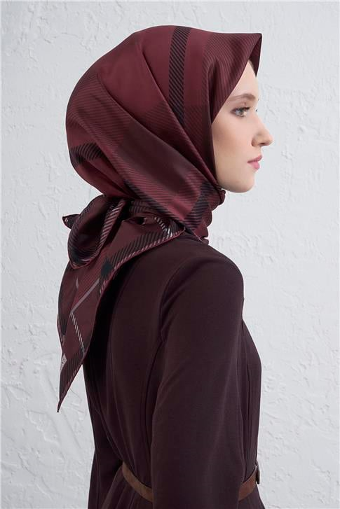 Armine Geometrik Desenli Saf İpek Twill Eşarp 9418D 53