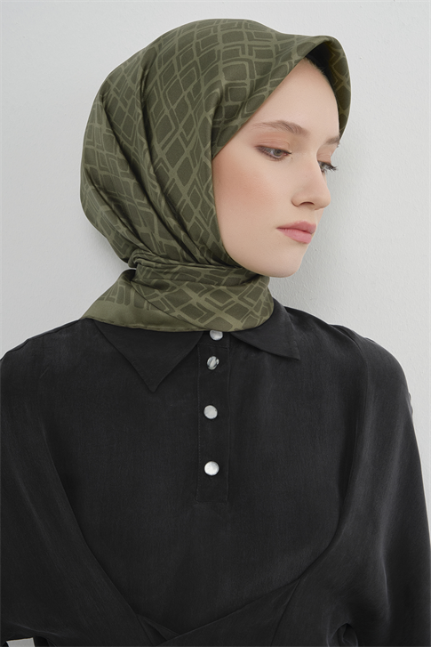 Armine Geometrik Desenli Saf İpek Twill Eşarp 9438D 52