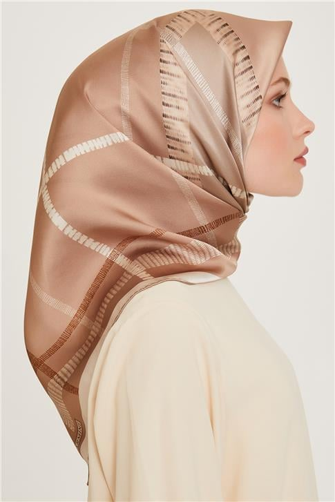 Armine Geometrik Desenli Sura Saf İpek Eşarp 9206D 85