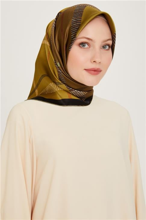 Armine Geometrik Desenli Sura Saf İpek Eşarp 9206D 37
