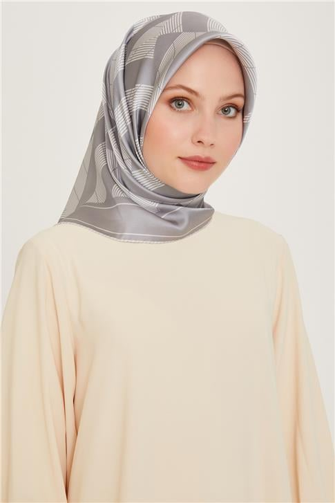 Armine Geometrik Desenli Sura Saf İpek Eşarp 9255 80 85