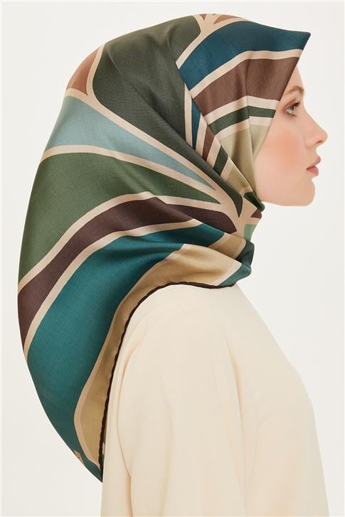Armine Geometrik Desenli Sura Saf İpek Eşarp 9232D 33