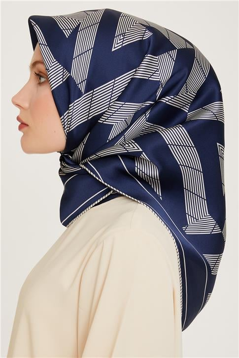 Armine Geometrik Desenli Sura Saf İpek Eşarp 9255D 82