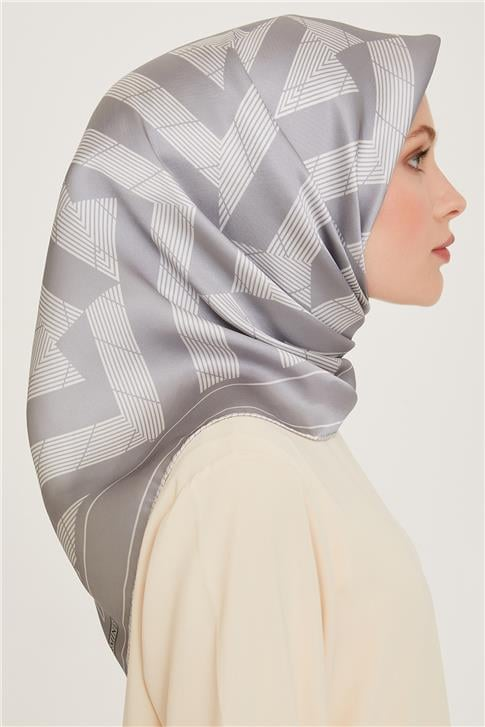 Armine Geometrik Desenli Sura Saf İpek Eşarp 9255D 85