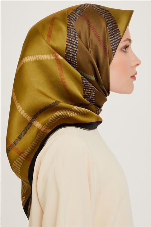 Armine Geometrik Desenli Sura Saf İpek Eşarp 9206D 37
