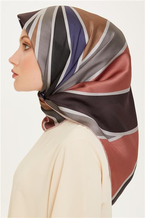 Armine Geometrik Desenli Sura Saf İpek Eşarp 9232D 85
