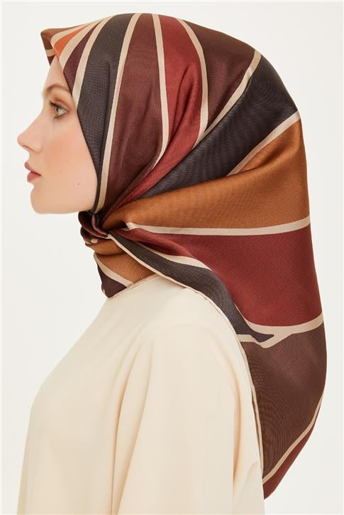 Armine Geometrik Desenli Sura Saf İpek Eşarp 9232D 34