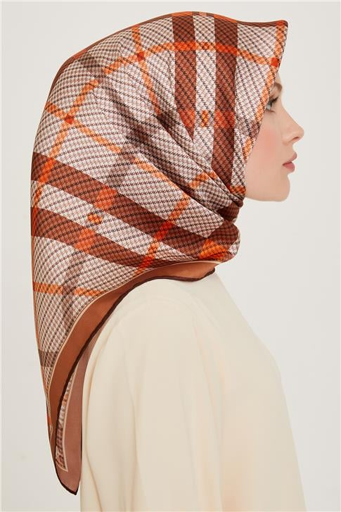 Armine Geometrik Desenli Sura Saf İpek Eşarp 9247D 03
