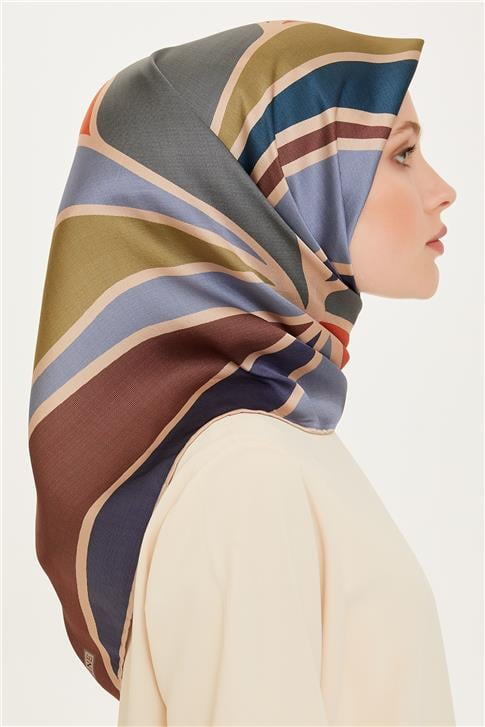 Armine Geometrik Desenli Sura Saf İpek Eşarp 9232D 86