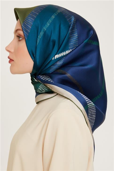 Armine Geometrik Desenli Sura Saf İpek Eşarp 9206D 55