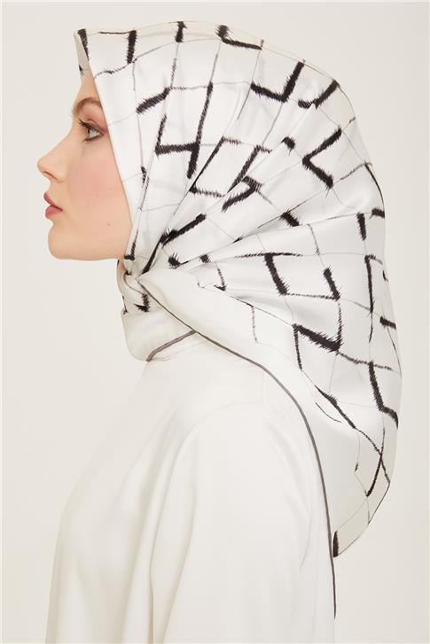 Armine Geometrik Desenli Twill İpek Eşarp 24Ya9162 31